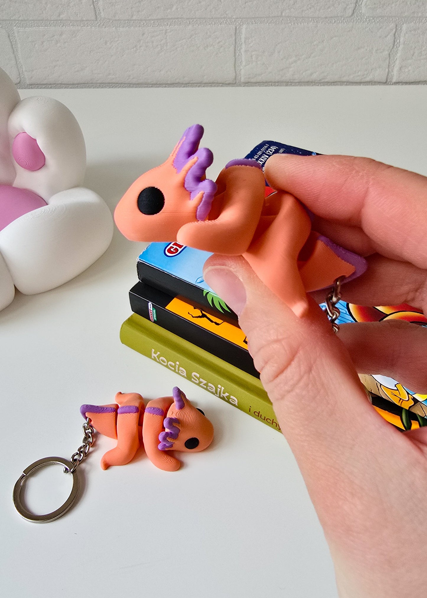 Brelok Aksolotl Różowy