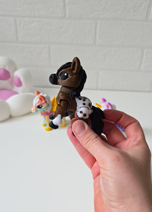 MAGICZNY KUCYŚ BRĄZOWY