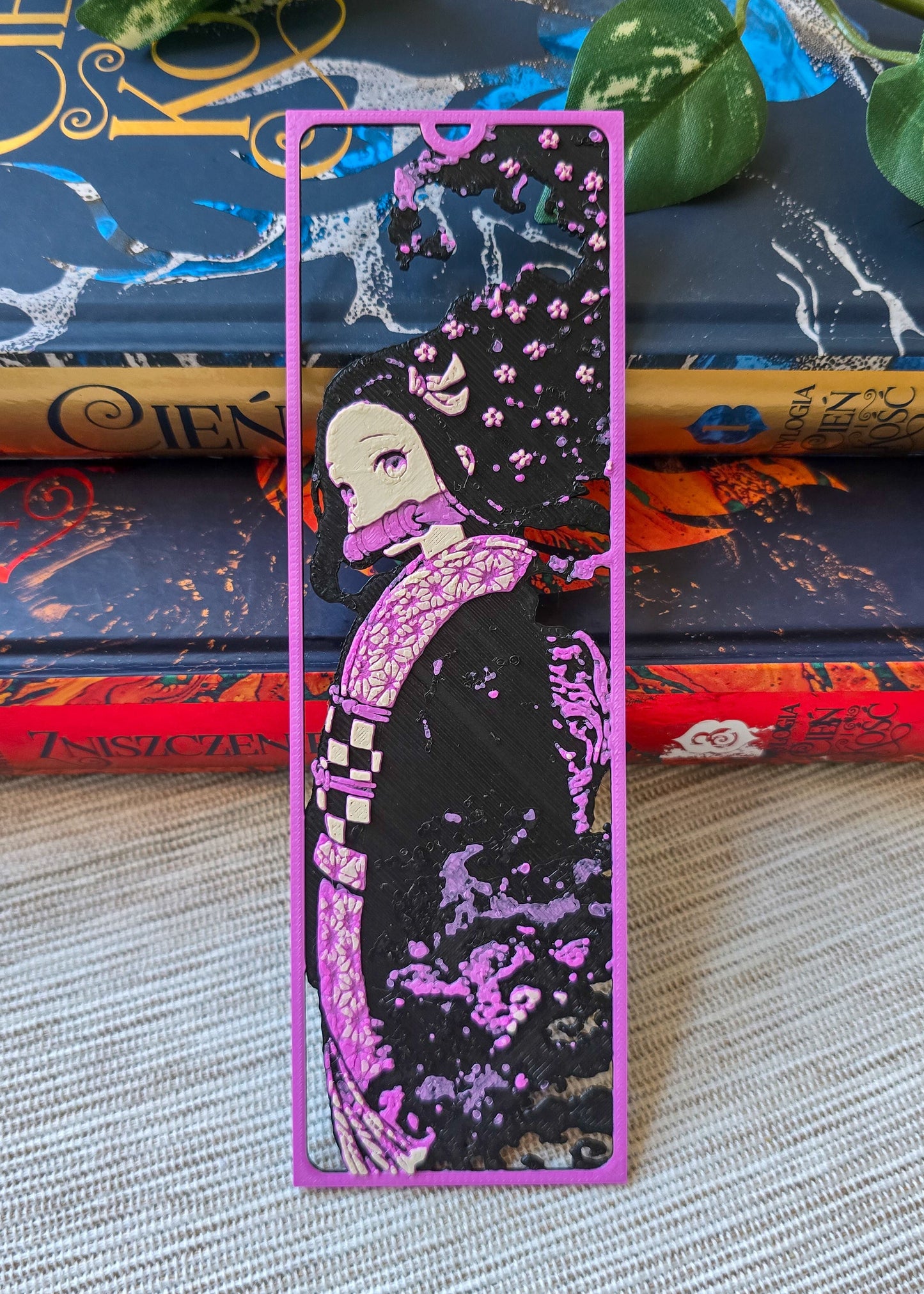 Zakładka do książek inspirowana Demon Slayer Nezuko