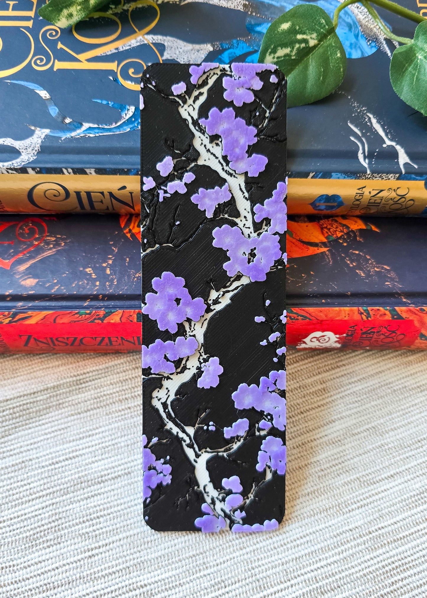 Zakładka do książek Sakura ciemna