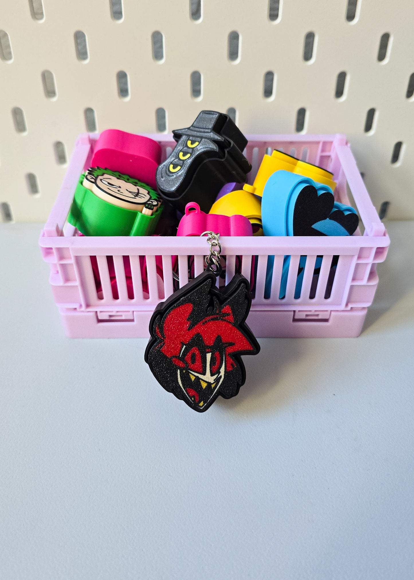 Kliker ALASTOR HAZBIN HOTEL