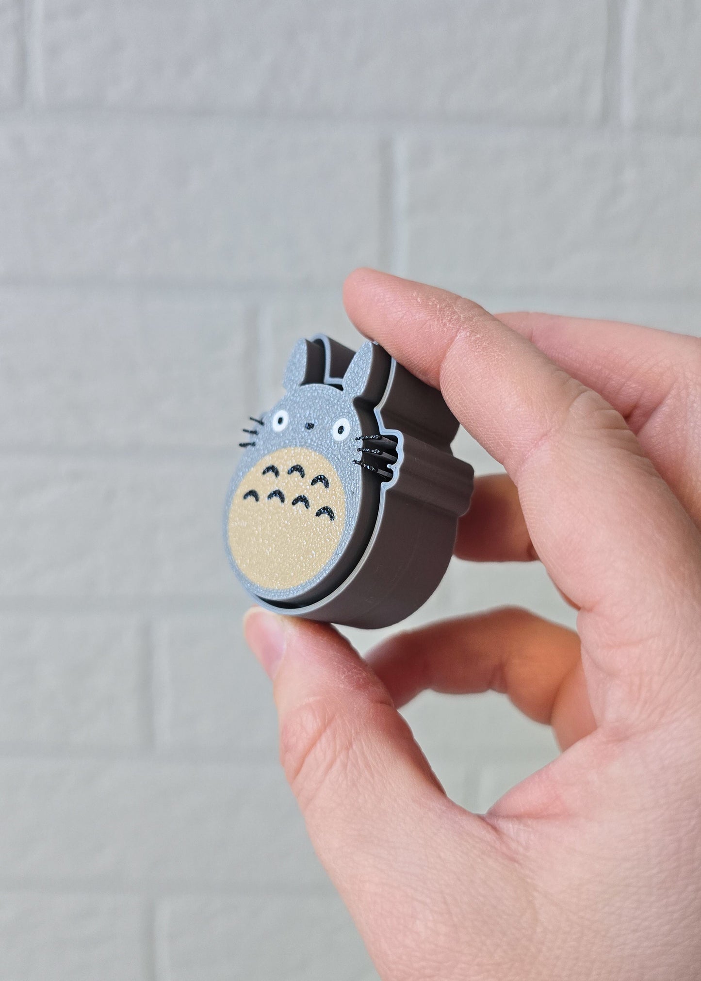 Kliker TOTORO GHIBLI