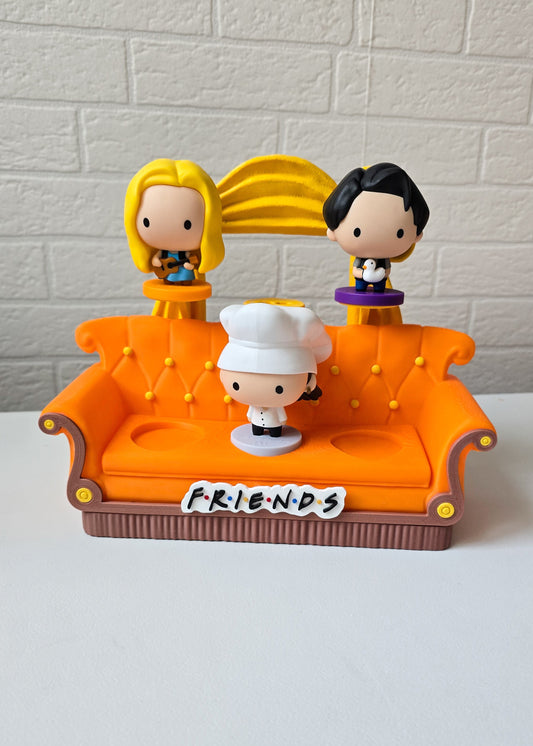 Kanapa inspirowana serialem „Przyjaciele” – na 6 figurek z McDonald’s