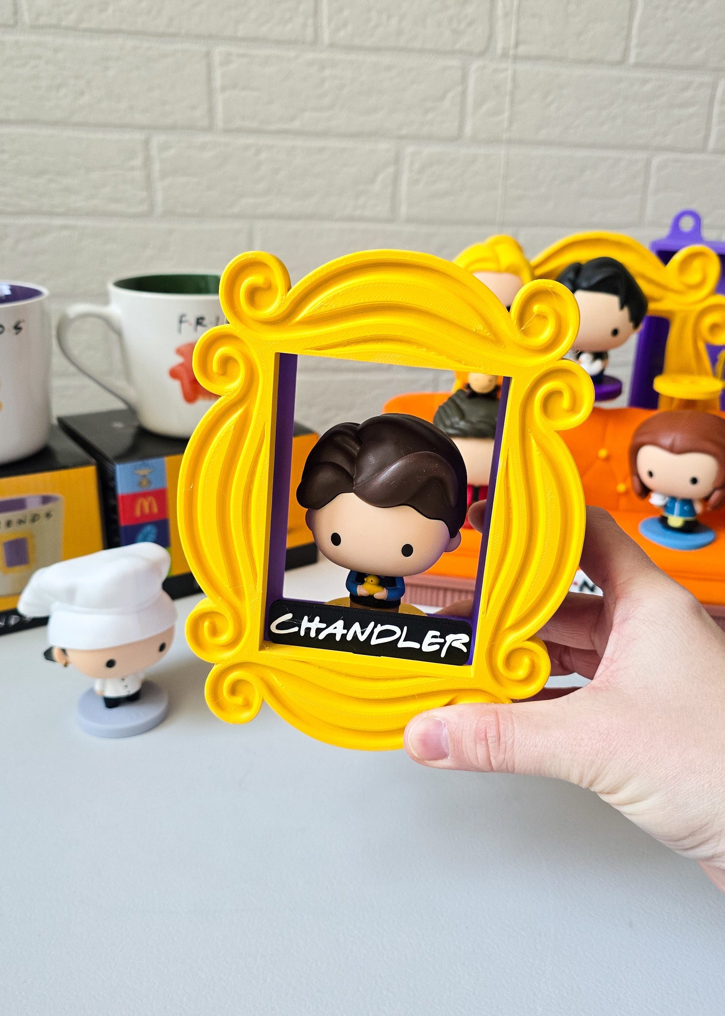 Mini Ramka – Idealna dla Twojej Figurki Friends